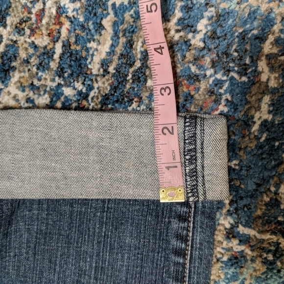 Refuge Junior's Cuffed Straight Leg Jeans Size 11 - Picture 11 of 11